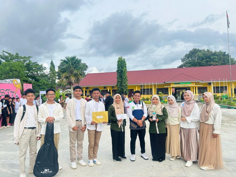 Juara 3 Festival Akustik 9 tingkat SMP/MTs